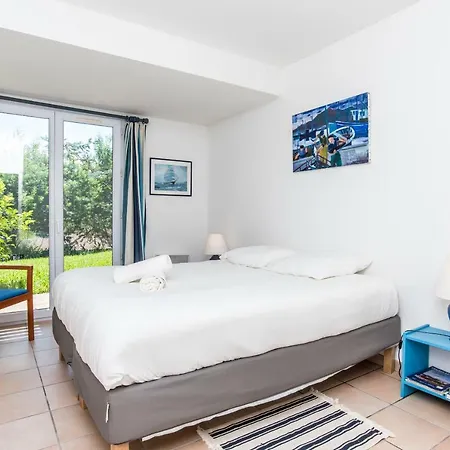 D'exception Avec Piscine Et Vue Pyrénnées *